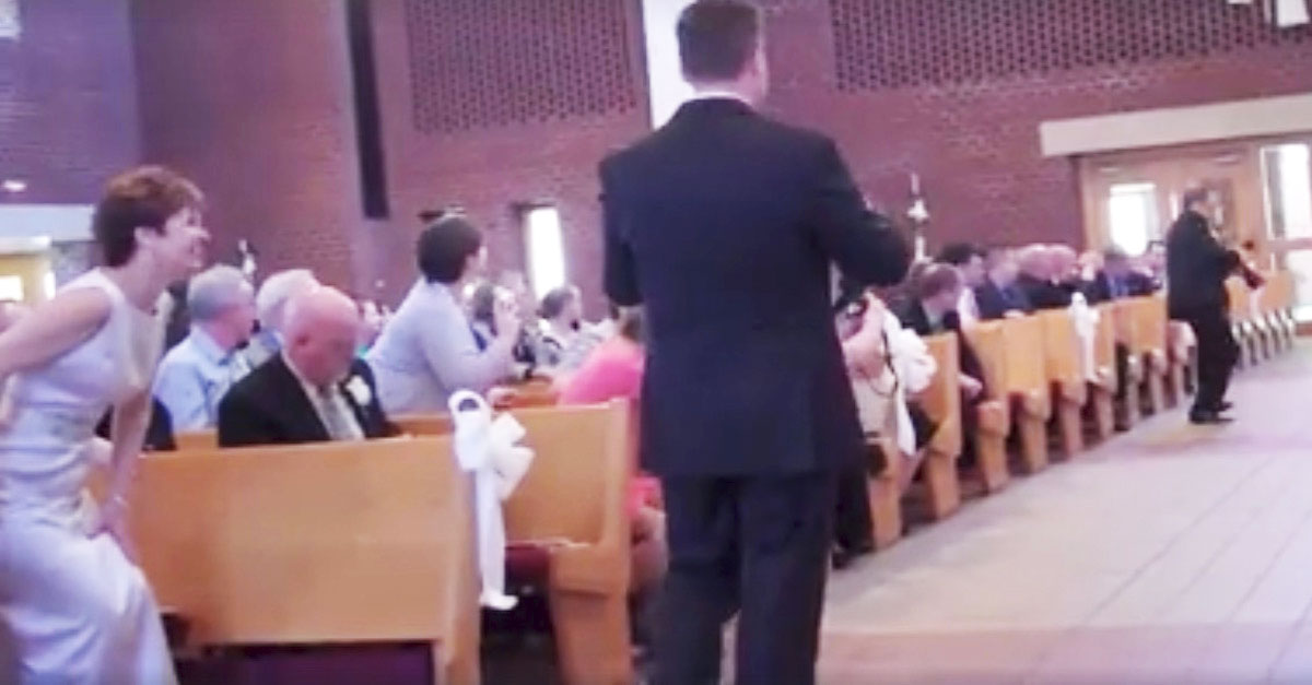 Groom Waits For His Future Wife But The Flower Girl Steals The Show With Her Grand Entrance